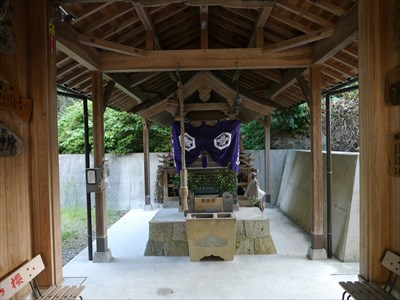 足王神社：三宮神社の境内社
