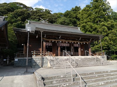 物部神社・拝殿
