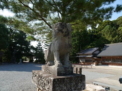 物部神社の狛犬・吽・座像