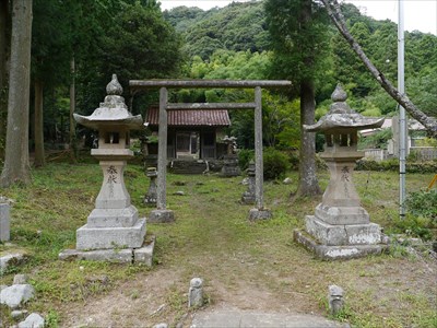島根県大田市・石見銀山の豊栄神社・鳥居