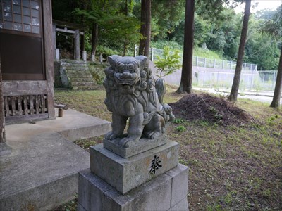 霹靂神社の狛犬・阿・座型