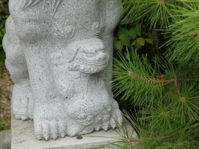 苅田神社の狛犬・阿・子獅子