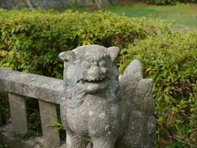 山邊八代姫命神社の狛犬・阿・アップ