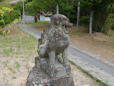 静間神社の狛犬・阿
