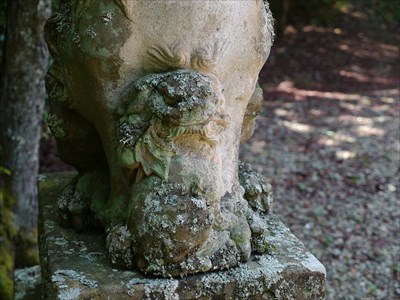 津門神社の狛犬・阿・子獅子