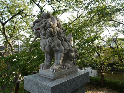 大年神社（都野津町）の狛犬・吽