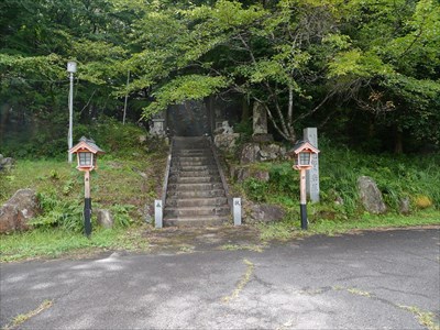 志都岩屋神社・入口