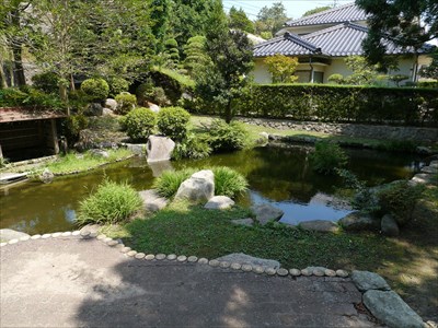 伊甘神社・御所の池