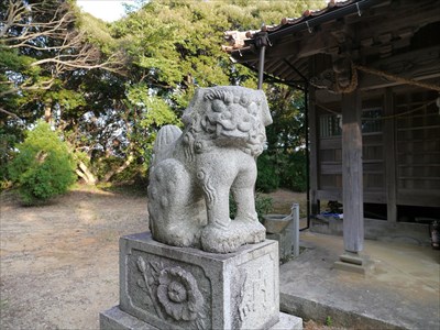 国分寺霹靂神社の狛犬・吽・座像