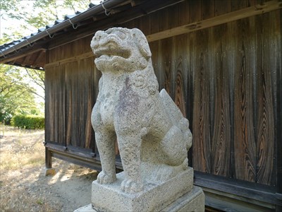 大歳神社の狛犬・阿・座像