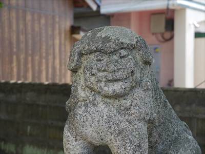久光山八幡宮の狛犬・阿・アップ
