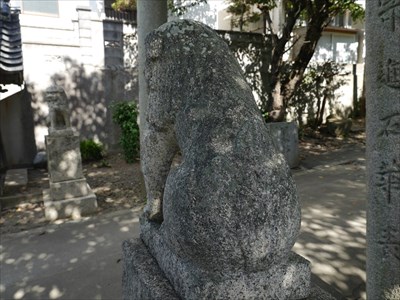 久光山八幡宮の狛犬・阿