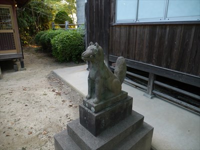 今宮神社の境内社・稲荷神社・狐