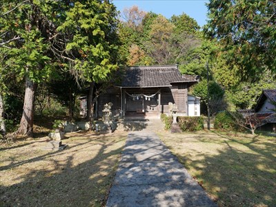 浅井神社・拝殿