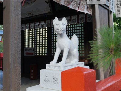 太鼓谷稲荷神社・元宮の狐像